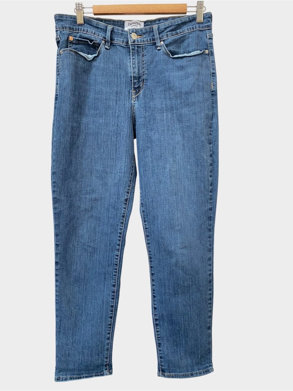 Levi's Denizen Mid Rise Boyfriend Jeans size 12 W31
